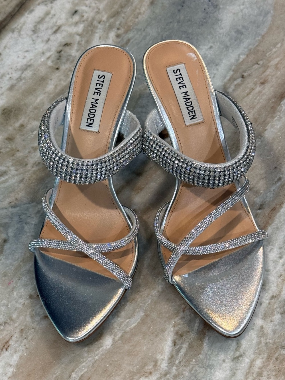 Women’s STEVE MADDEN Camina Silver rhinestone heels- Size 8